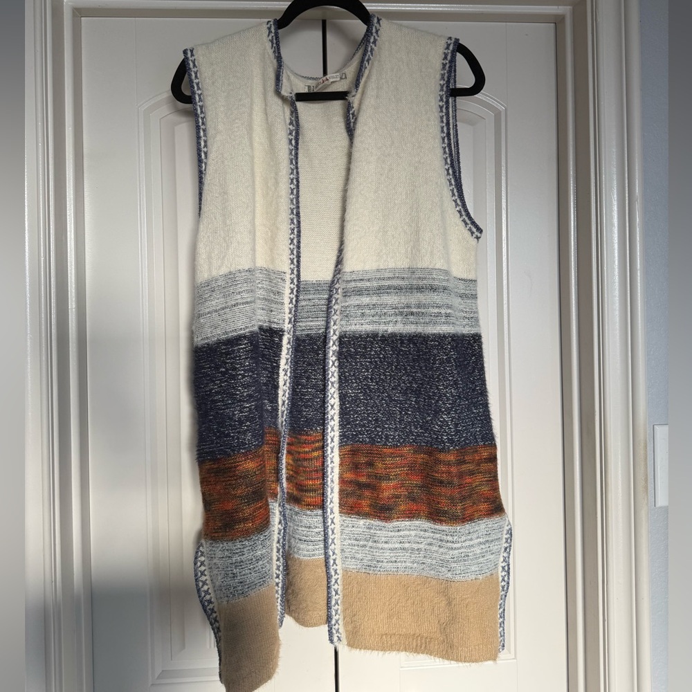 Chelsea & Violet Multicolor Striped Vest